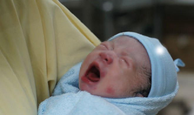 Em bé chào đời tại Bệnh viện Từ Dũ, TP HCM. Ảnh: Lê Phương.