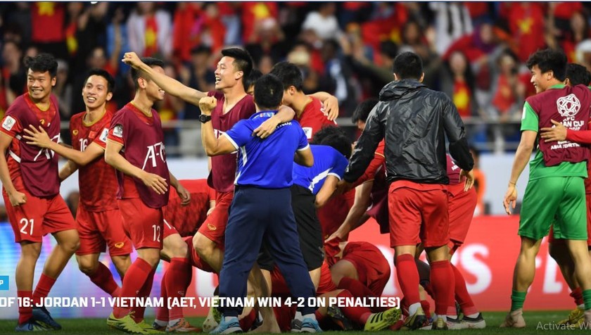 Niềm vui của các tuyển thủ Việt Nam khi giành chiến thắng trước Đội tuyển Jordan tại Asian Cup 2019.
