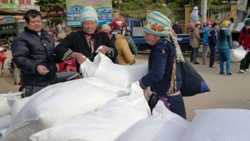 Xuất cấp hơn 6.000 tấn gạo hỗ trợ người dân ăn Tết 