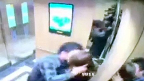 Hé lộ danh tính người đàn ông cưỡng hôn nữ sinh viên trong thang máy ở Hà Nội