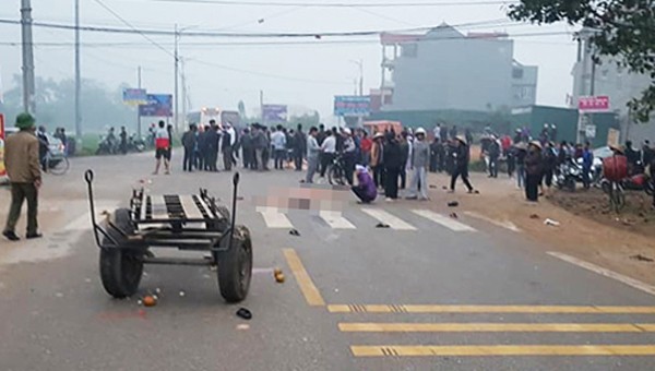 Ô tô khách đâm chết 7 người đi đám tang ở Vĩnh Phúc chạy vận tốc 78km/h