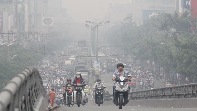 Chỉ số chất lượng không khí của Hà Nội có thời điểm đã lên đến mức xấu (lớn hơn 200)