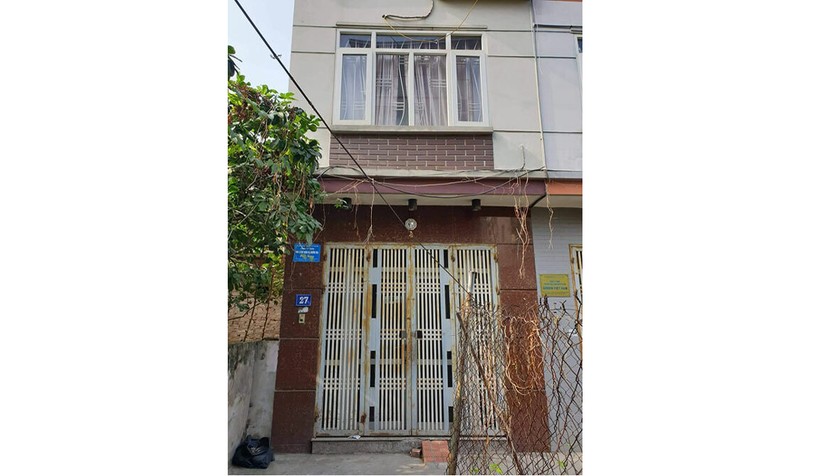 Ngôi nhà ở phường Phú Diễn, nơi thi thể của ba người được phát hiện hôm 28/12.