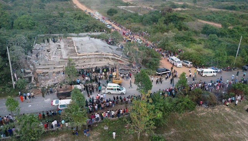 Sập công trình tại Campuchia, nhiều người tử vong