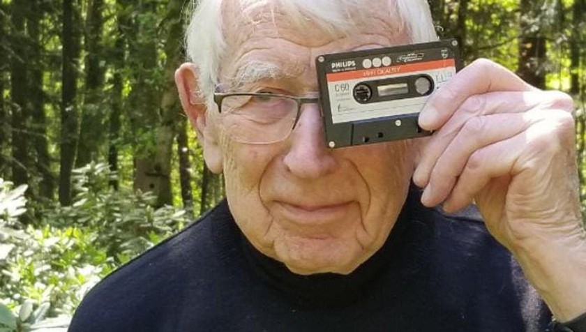 'Cha đẻ' băng cassette qua đời