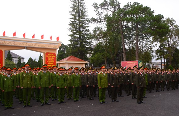 Công an tỉnh Lâm Đồng phát động phong trào thi đua học tập tấm gương 3 cán bộ CSGT hy sinh trên đèo Bảo Lộc.
