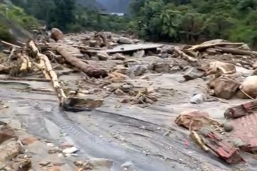 2 người chết, 5 người mất tích do mưa lũ ở Lào Cai