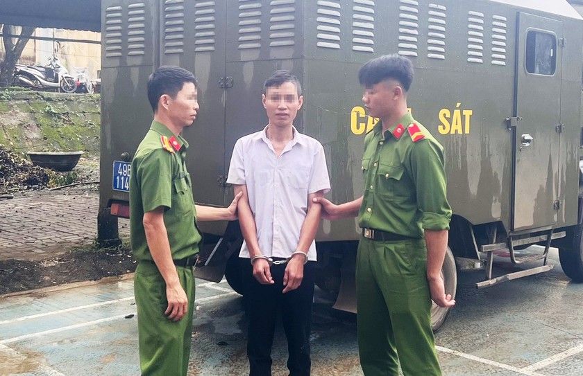 Nguyễn Quốc Vương bị bắt sau 15 năm trốn truy nã.