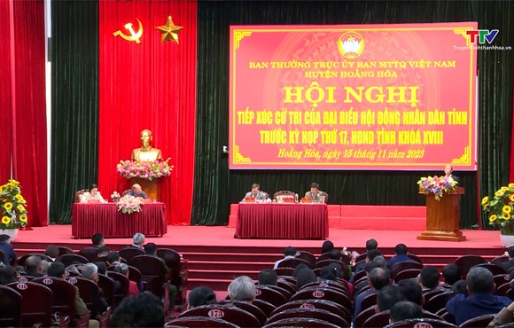Tổ đại biểu HĐND tỉnh Thanh Hóa tiếp xúc cử tri huyện Hoằng Hóa trước kỳ họp HĐND tỉnh lần thứ 17, khóa XVIII được tổ chức vào tháng 12/2023.