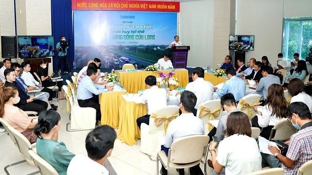 Hội thảo “Xóa trắng cao tốc - Phát huy lợi thế Đồng bằng sông Cửu Long” do Báo Thanh Niên tổ chức tại TP HCM (ngày 31/5/2022). (Ảnh: Báo thanh niên)
