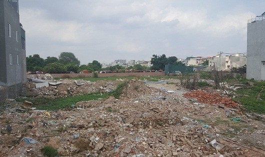Khu vực xây dựng trái phép trên đất nông nghiệp giáp với nghĩa trang phường Khương Đình đã được giải tỏa.