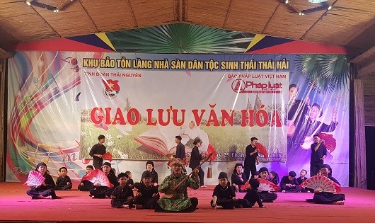 Buổi giao lưu văn hóa giữa Báo PLVN và tỉnh Đoàn Thái Nguyên.