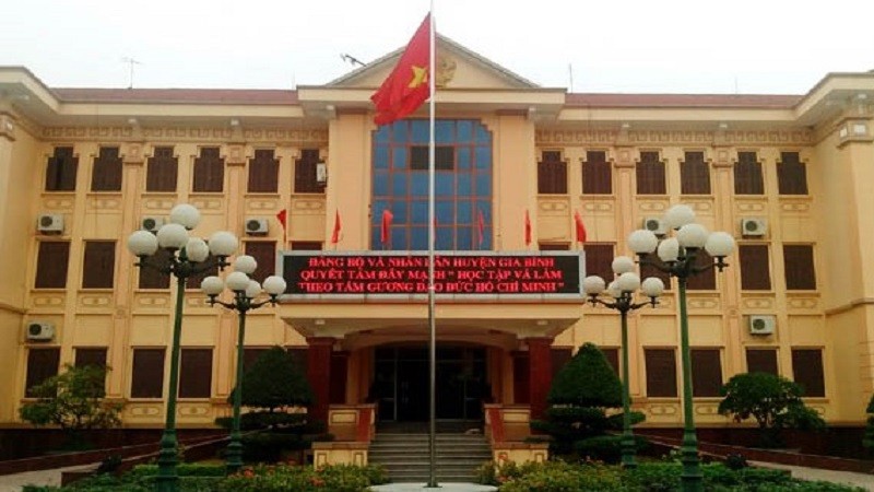Trụ sở UBND huyện Gia Bình.