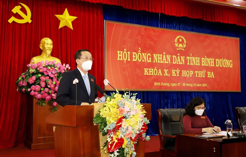 Chủ tịch HĐND tỉnh – Ông Phạm Văn Chánh phát biểu khai mạc kỳ họp.