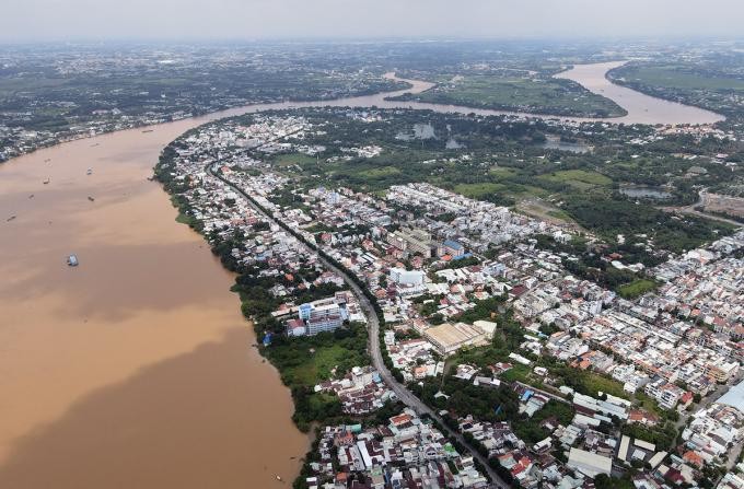 Dự án xây dựng công viên, kè sông Đồng Nai và dự án đường ven sông Đồng Nai là dự án trọng điểm của TP. Biên Hòa với tổng số vốn đầu tư gần hai ngàn tỷ đồng