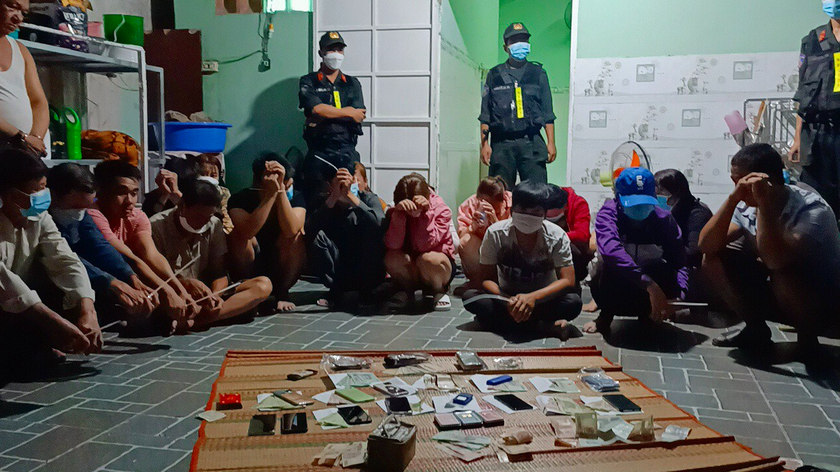 Công an huyện Nhơn Trạch triệt phá, bắt giữ hàng chục đối tượng tổ chức, tham gia đánh bạc