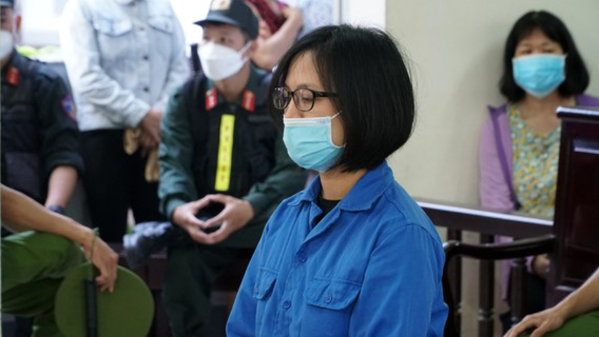 Bị cáo Phạm Thu Hà tại phiên toà