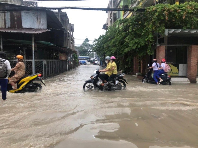 Hàng chục năm sống chật vật giữa vùng ngập nặng thành phố Biên Hoà