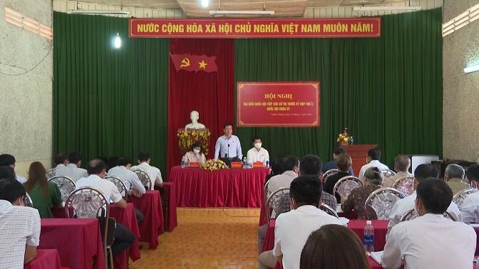 Ông Nguyễn Trường Giang - ĐBQH trả lời ý kiến của cử tri