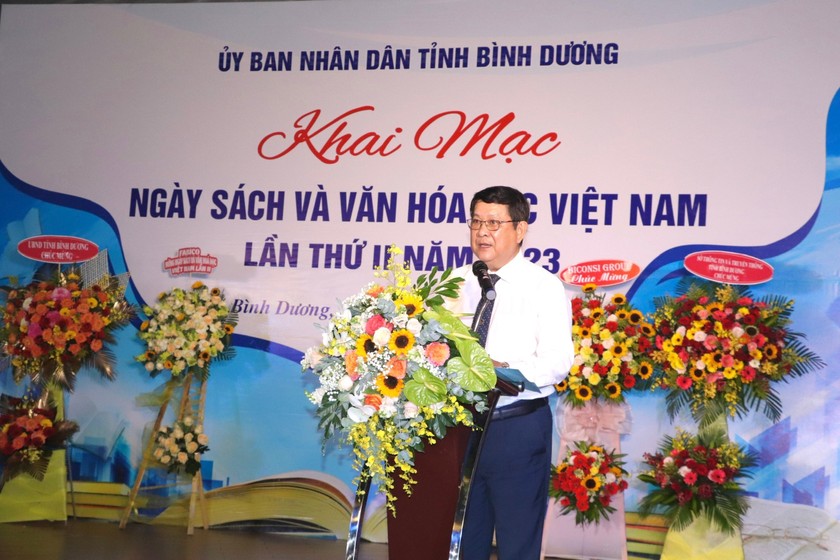 Ông Lê Văn Khánh – Phó Giám đốc Sở Thông tin và Truyền thông Bình Dương phát biểu tại buổi lễ