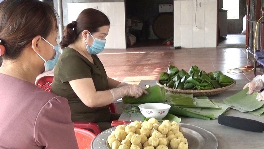 Món bánh mật nổi tiếng của người dân xã Bách Thuận, huyện Vũ Thư, tỉnh Thái Bình.