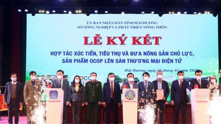 Hội nghị tổng kết ngành nông nghiệp của tỉnh Hải Dương còn diễn ra lễ ký kết giữa các đơn vị.