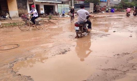 Bắc Ninh: Tỉnh lộ 286 xuống cấp trầm trọng, người dân khốn đốn