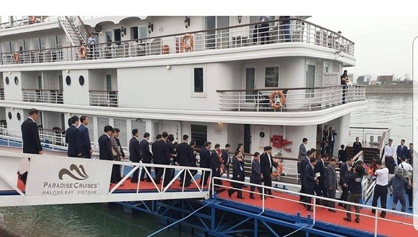 Quảng Ninh đón phái đoàn Triều Tiên bằng du thuyền