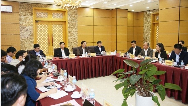 Bí thư Tỉnh ủy Quảng Ninh làm việc với doanh nghiệp