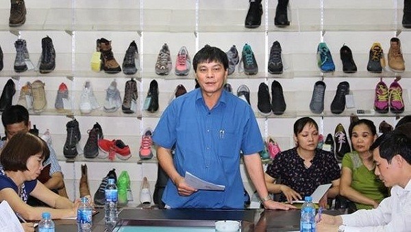 Chủ tịch UBND TP Hải Phòng Nguyễn Văn Tùng phát biểu tại buổi lập tổ công tác hỗ trợ NLĐ