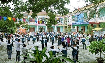 Trường THCS Nguyễn Huệ nơi xảy ra vụ việc