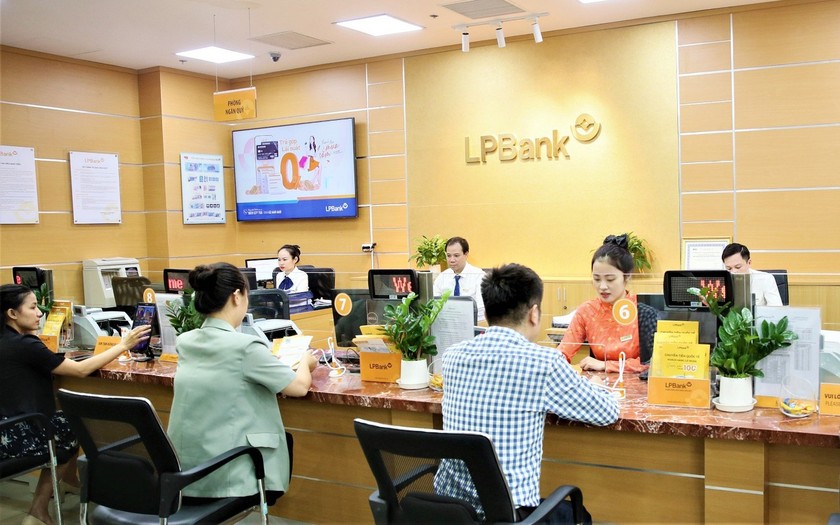 Vượt khó khăn chung, LPBank tăng hơn 40% lợi nhuận trong quý III