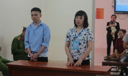 Phạm Văn Chung và đồng phạm tại tòa