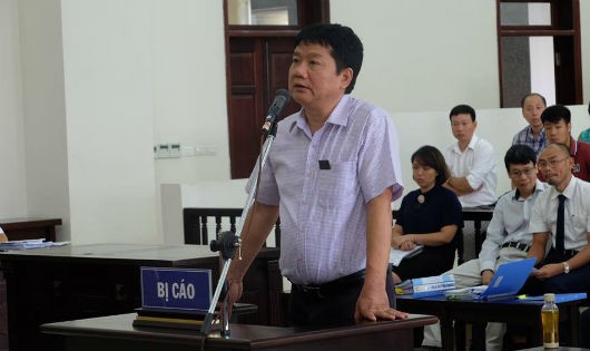 Bị cáo Đinh La Thăng tại tòa phúc thẩm