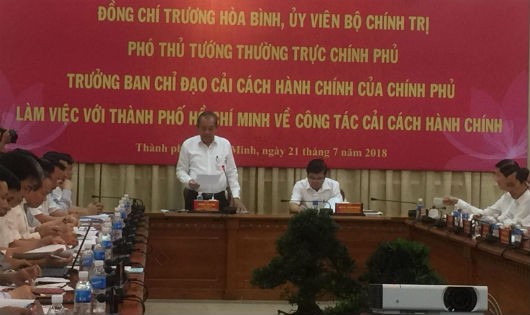 Phó Thủ tướng Trương Hòa Bình làm việc với UBND TP.HCM