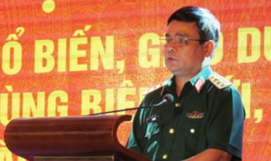 Thượng tướng Lê Chiêm - Thứ trưởng Bộ Quốc phòng, Trưởng ban chỉ đạo Đề án phát biểu tại hội nghị