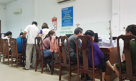 Giao dịch tại một phòng công chứng ở Đà Nẵng