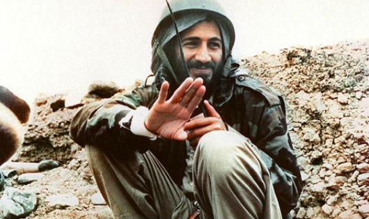  Osama bin Laden tại Afghanistan vào năm 1989 