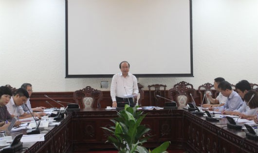 Thứ trưởng Phan Chí Hiếu chủ trì Hội đồng thẩm định.