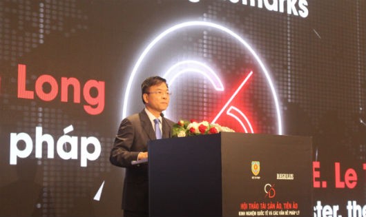 Bộ trưởng Lê Thành Long phát biểu khai mạc Hội thảo.