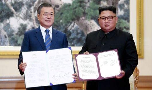 Tổng thống Hàn Quốc và lãnh đạo Triều Tiên ký tuyên bố chung