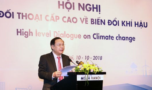 Thứ trưởng Bộ TN&MT Lê Công Thành phát biểu tại buổi đối thoại