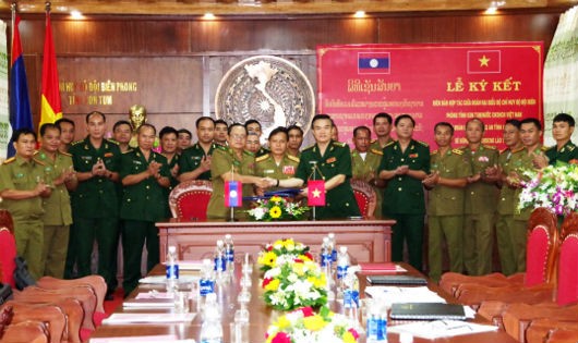 Lễ ký kết Biên bản hợp tác giữa Bộ Chỉ huy BĐBP Kon Tum và Công an hai tỉnh Attapeu và Sekong