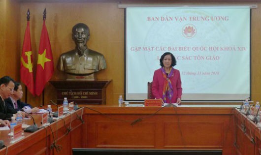 Đồng chí Trương Thị Mai - Ủy viên Bộ Chính trị, Bí thư Trung ương Đảng, Trưởng Ban Dân vận Trung ương phát biểu tại buổi gặp mặt