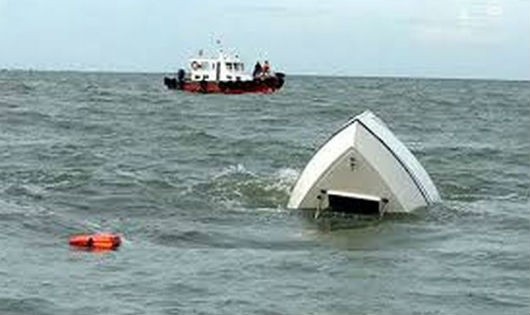 Vụ chìm ca nô tại Cần Giờ làm 9 người chết: Hai Giám đốc bị tuyên án treo