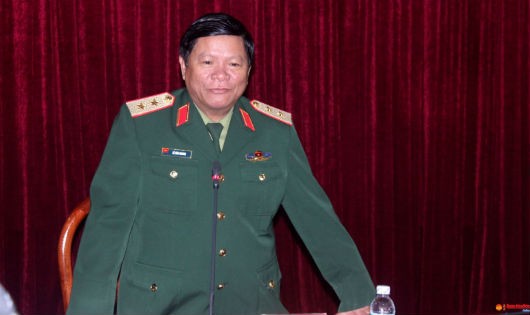 Trung tướng Lê Văn Hoàng – Chính ủy Tổng cục Hậu cần, Phó Chủ tịch thường trực Ủy ban dân số, gia đình và trẻ em Bộ Quốc phòng
