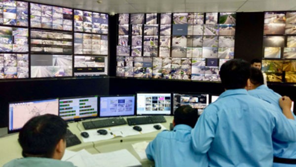 Trung tâm điều khiển giao thông đặt tại trụ sở quản lý đường hầm sông Sài Gòn (quận 2). Ảnh VTC