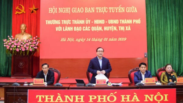 Bí thư Thành ủy Hà Nội Hoàng Trung Hải phát biểu tại hội nghị.