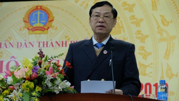 Chánh án TAND TP. Hà Nội Nguyễn Hữu Chính phát biểu tại Hội Nghị