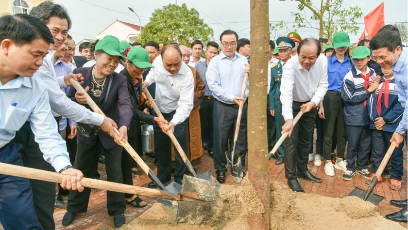 Thủ tướng Nguyễn Xuân Phúc dự Lễ phát động “Tết trồng cây đời đời nhớ ơn Bác Hồ” Xuân Kỷ Hợi năm 2019